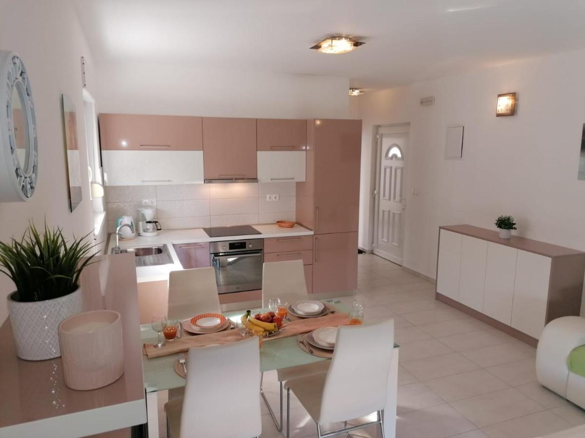 Apartment Mali San Trogir Kültér fotó